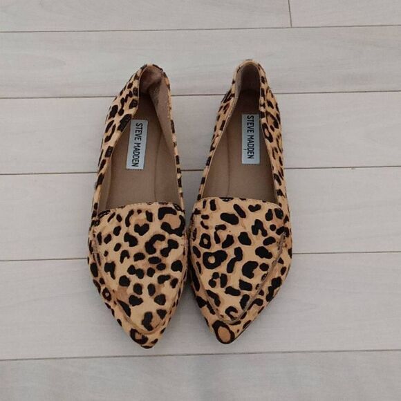 Steve Madden Women's Featherl Leopard Print Loafer Flats Tan Size 5.5M - Picture 2 of 5